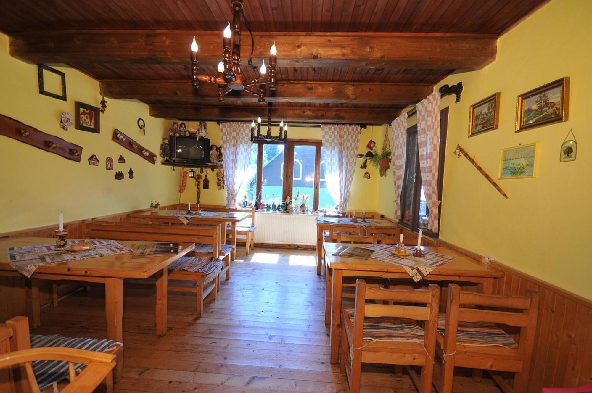 Penzión Pastierňa Dedinky Exterior foto